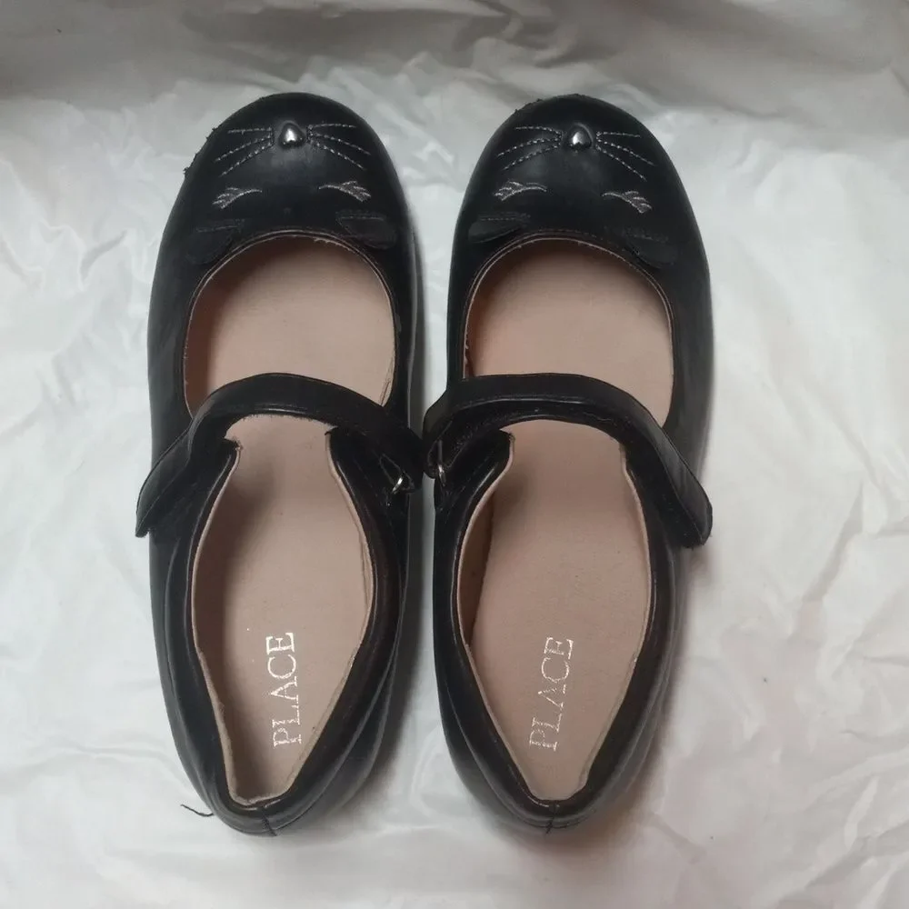 Children's Place Kitty Shoes Size 4